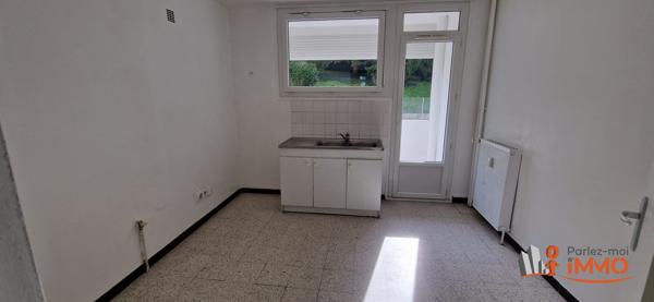 Appartement 3 chambres avec ascenseur, garage, balcons et cave