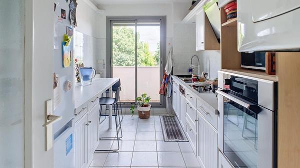 Bel appt résidence standing , Le BOUSCAT tram D