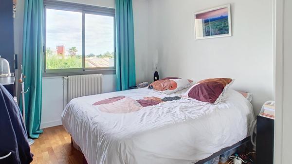 Bel appt résidence standing , Le BOUSCAT tram D