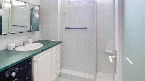 Bel appt résidence standing , Le BOUSCAT tram D