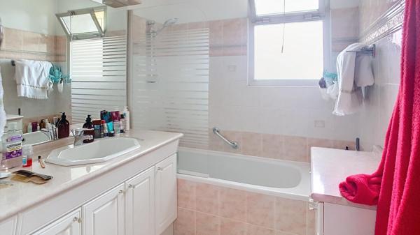 Bel appt résidence standing , Le BOUSCAT tram D