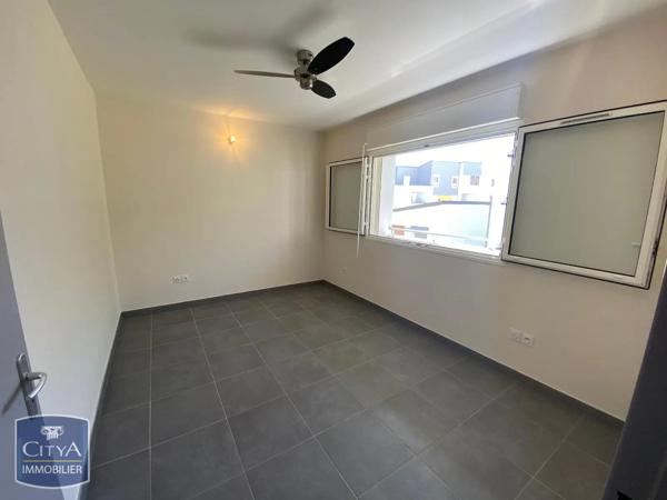 Appartement à louer 3 pièces 89.04m² Saint-Denis (97400)