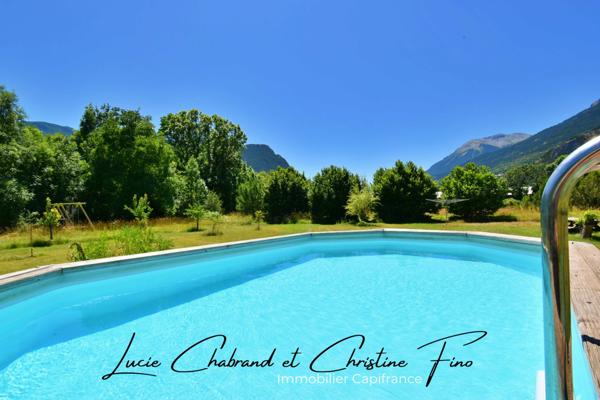 Maison à vendre 10 pièces EYGLIERS (05)