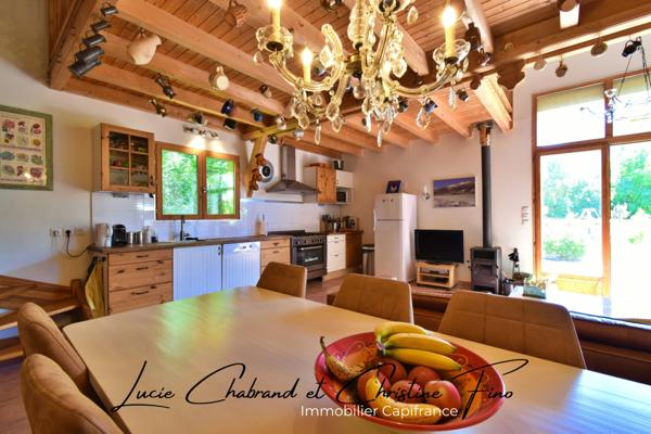 Maison à vendre 10 pièces EYGLIERS (05)