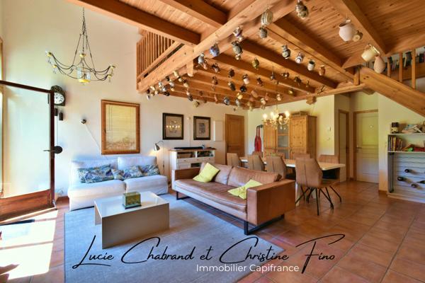 Maison à vendre 10 pièces EYGLIERS (05)