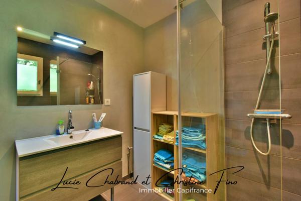 Maison à vendre 10 pièces EYGLIERS (05)