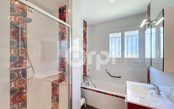 Maison à vendre    5 pièces • 166 m2 Brive-la-Gaillarde