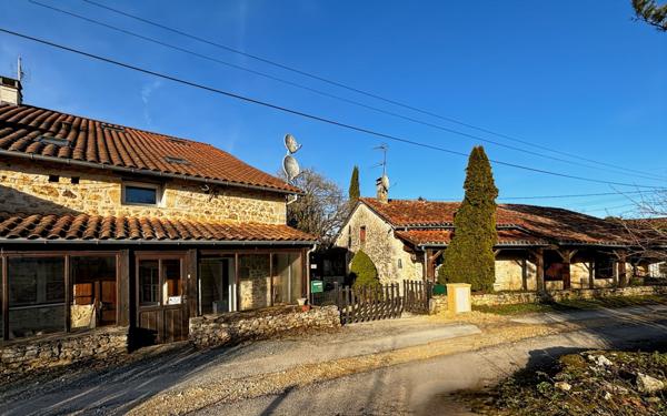 Maison à vendre    11 pièces •  Sorges