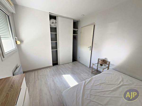 Appartement à vendre Pessac - 2 pièces, 47m² avec 1 chambre(s) à 185 000€ - AJP Immobilier Pessac