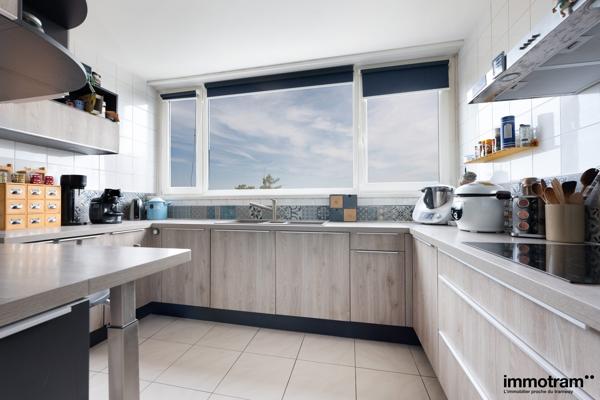 Vente Appartement 96m 2 - 3 chambre(s) - Tourcoing, Ma Campagne • Réf. VA27330