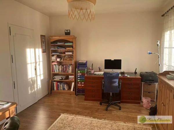 Vente immobilière : Maison à Aigre  8 pièces 300 m² 441 000 €- FONCIERE CHARENTAISE AIGRE.