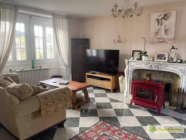 Vente immobilière : Maison à Aigre  8 pièces 300 m² 441 000 €- FONCIERE CHARENTAISE AIGRE.