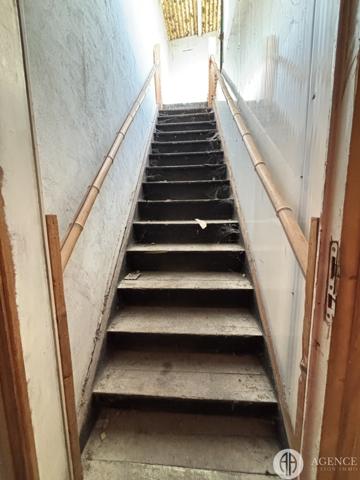 Champagne (07340) Maison de village à fort potentiel – Champagne