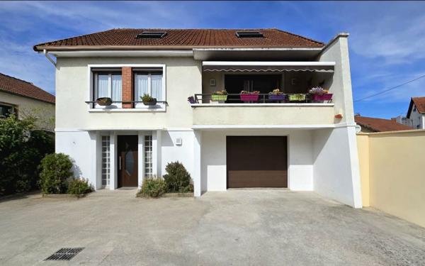 Maison à vendre    6 pièces •  Ris-Orangis