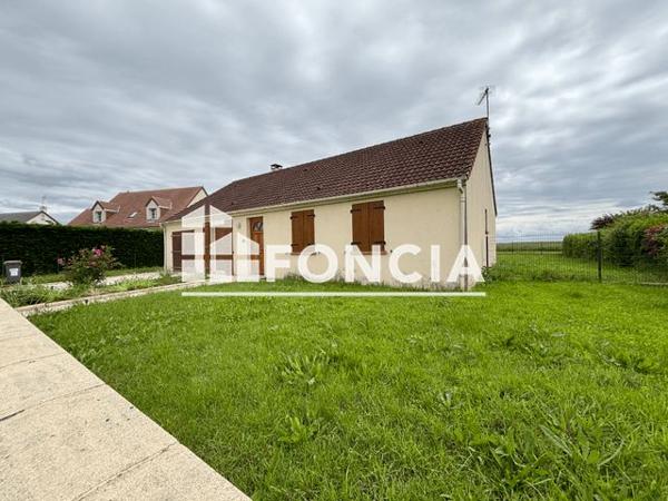 Location Maison 4 pièces 92.84 m² - 5 RUE DES IRIS Saint Amand Longpre 41310