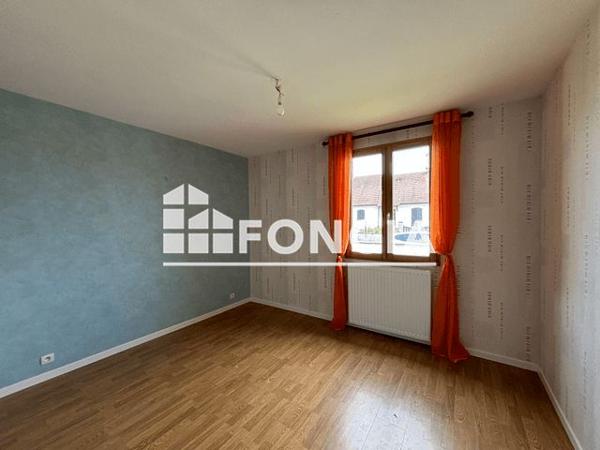 Location Maison 4 pièces 92.84 m² - 5 RUE DES IRIS Saint Amand Longpre 41310