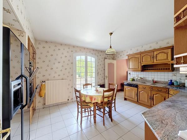 Maison individuelle de 170m² avec jardin de 2000 m² – Magnac-sur-Touvre, aux portes d’Angoulême