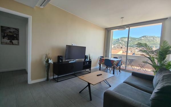 Appartement à louer    3 pièces • 69,62 m2 Toulon