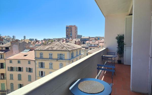 Appartement à louer    3 pièces • 69,62 m2 Toulon