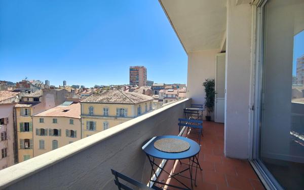 Appartement à louer    3 pièces • 69,62 m2 Toulon