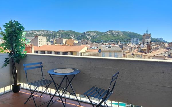 Appartement à louer    3 pièces • 69,62 m2 Toulon
