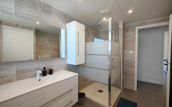 Appartement à louer    3 pièces • 69,62 m2 Toulon