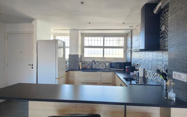 Appartement à louer    3 pièces • 69,62 m2 Toulon