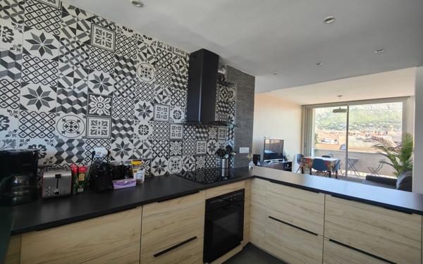 Appartement à louer    3 pièces • 69,62 m2 Toulon