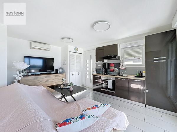 Maison T4 de 130 m² avec dépendance, piscine et vue panoramique à Saint-Chamas