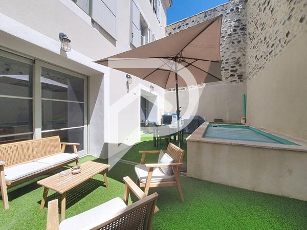 Maison 8 pièces 237 m2
