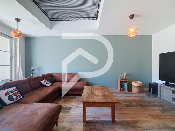 Maison 8 pièces 237 m2