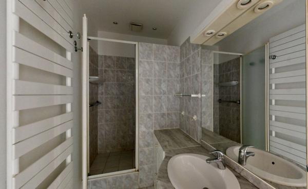 Vente / Appartement T4