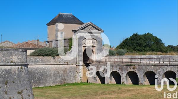 Maison traditionnelle 4 pièces de 100 m² à Saint-Martin-de-Ré (17410)