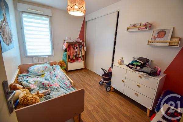 Appartement T3 à vendre  3 pièces - 71,04 m2 FRANS - 01