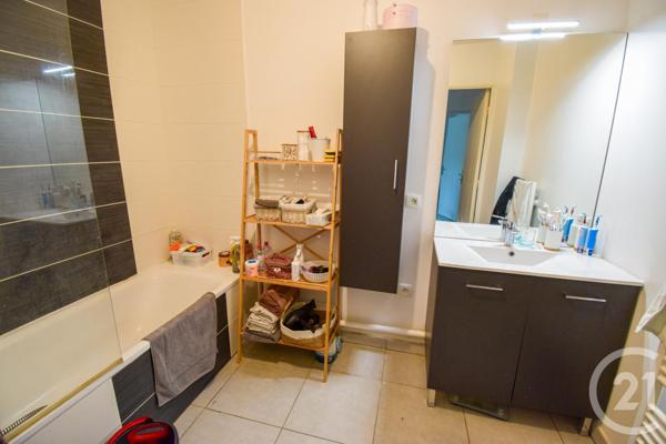 Appartement T3 à vendre  3 pièces - 71,04 m2 FRANS - 01