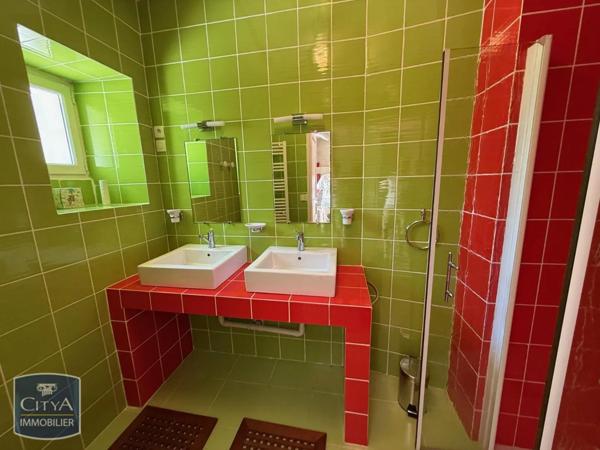 Maison à vendre 10 pièces 186m²