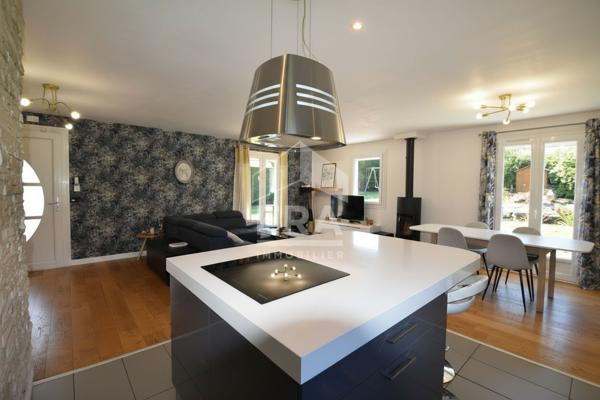 Maison Chazay D Azergues 6 pièce(s) 135 m2 avec terrain d'environ 950m²