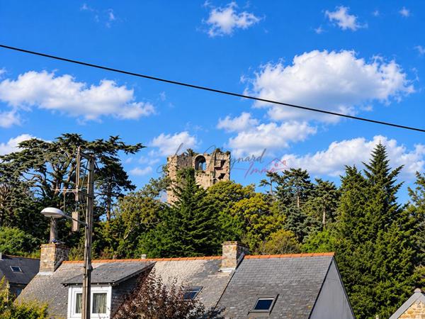 SAINT-BRIEUC - CESSON - PROPRIÉTÉ DE CARACTÈRE AVEC VUE SUR LA BAIE