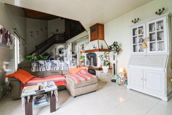 À Vendre Haut de maison T6 avec vue mer La Chaloupe Saint-Leu