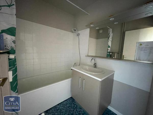 Appartement à louer 1 pièce 27.42m²