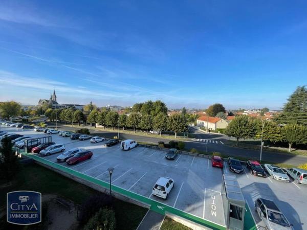 Appartement à louer 1 pièce 27.42m²