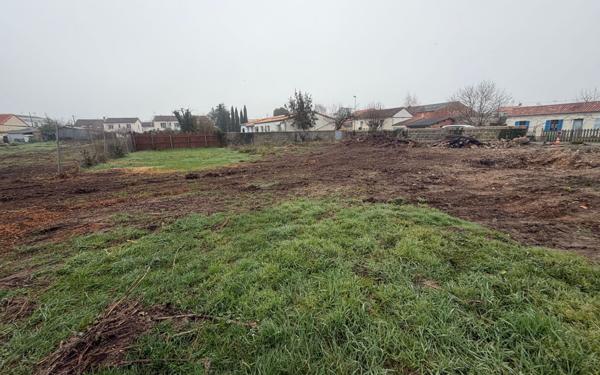 Terrain à vendre    Saintes