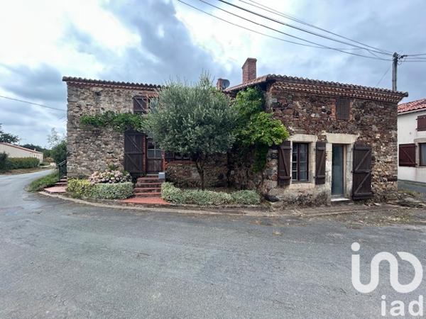 Maison à vendre 6 pièces 146 m² Essarts-en-Bocage