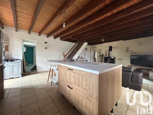Maison à vendre 6 pièces 146 m² Essarts-en-Bocage