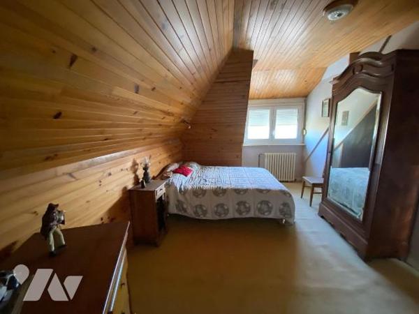 Maison à Vendre à Plouha (22580) en Côtes-d'Armor (22)

A proximité immédiate du centre-bourg...