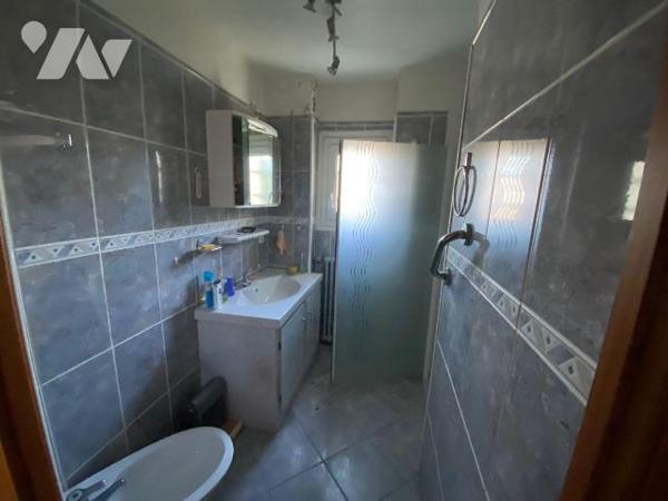 Maison à Vendre à Plouha (22580) en Côtes-d'Armor (22)

A proximité immédiate du centre-bourg...