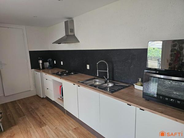 charmante maison de ville avec vue sur les marais salants