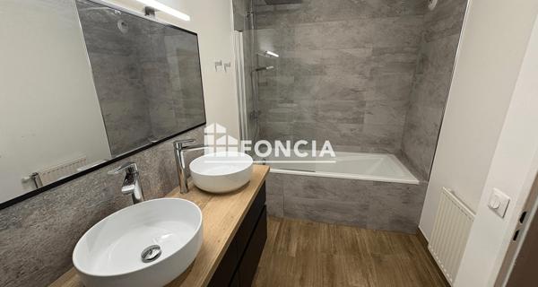 Location Appartement meublé 3 pièces 73.92 m² - Athis-mons 91200