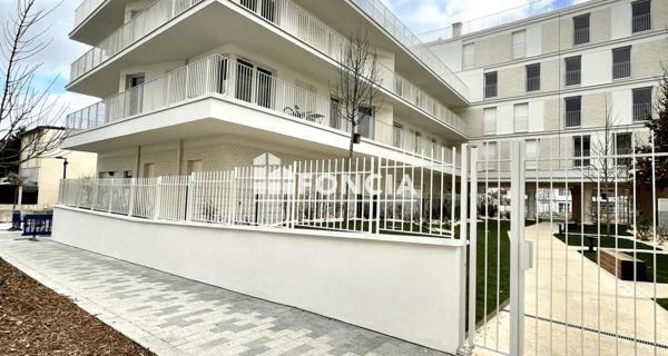 Location Appartement 3 pièces 66.66 m² - Pantin 93500