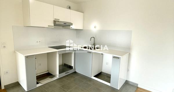 Location Appartement 3 pièces 66.66 m² - Pantin 93500